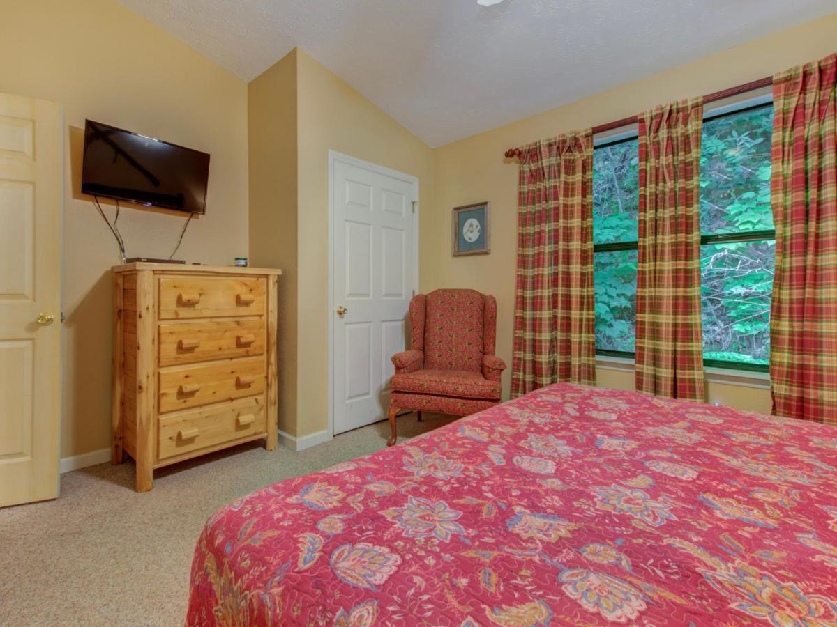 Great Expectations, 3 Bedrooms, Fireplace, Pool Table, Hot Tub, Sleeps 10 Gatlinburg Esterno foto